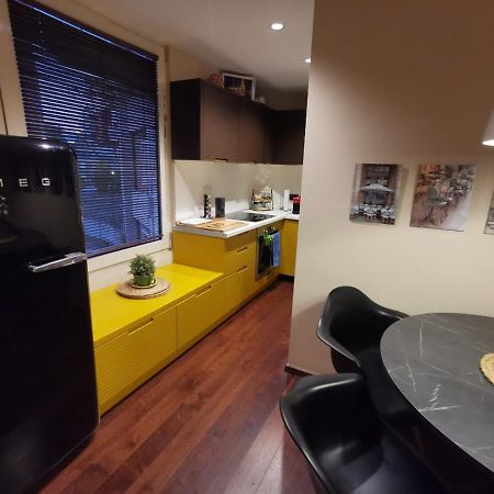 Апартаменты The Cozy Flat Тирана Экстерьер фото